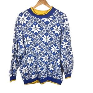 Vintage Unisex Blue Winter Snowflake Ski Sweater Made in USA